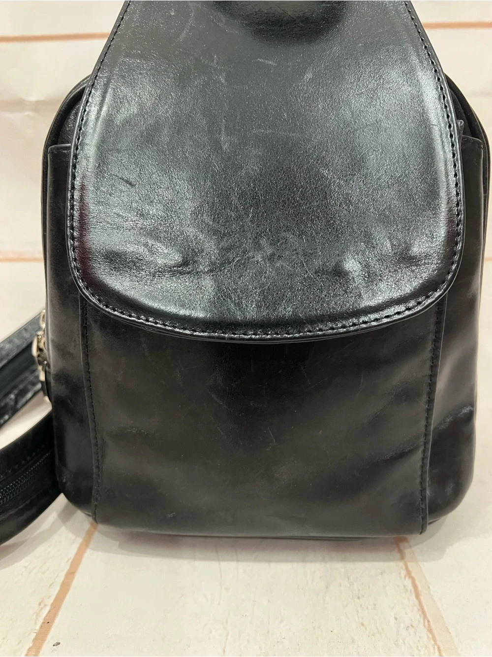 Vintage Y2K OZ Orifaz Argentine Small Leather Backpack Purse